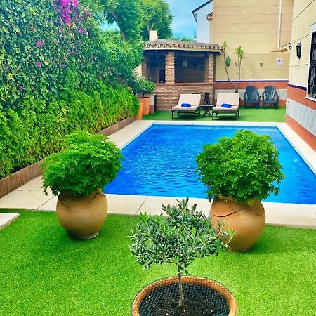 Casa Alameda Villa Фуeнхирола Екстериор снимка