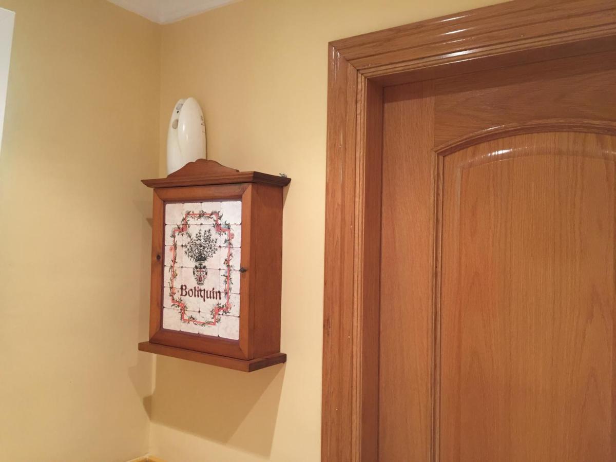 Casa Alameda Villa Фуeнхирола Екстериор снимка