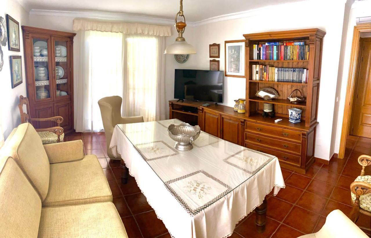 Casa Alameda Villa Фуeнхирола Екстериор снимка